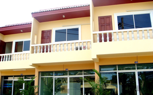 Naiharn Residence