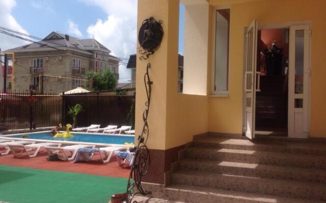 Baunti Guest House