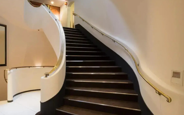 Ginza Grand Hotel