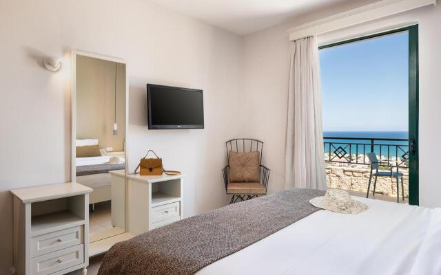 Caldera Beach Hotel