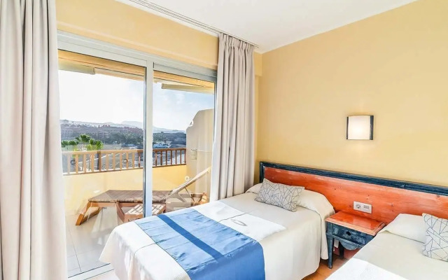 Отель Hovima Jardín Caleta