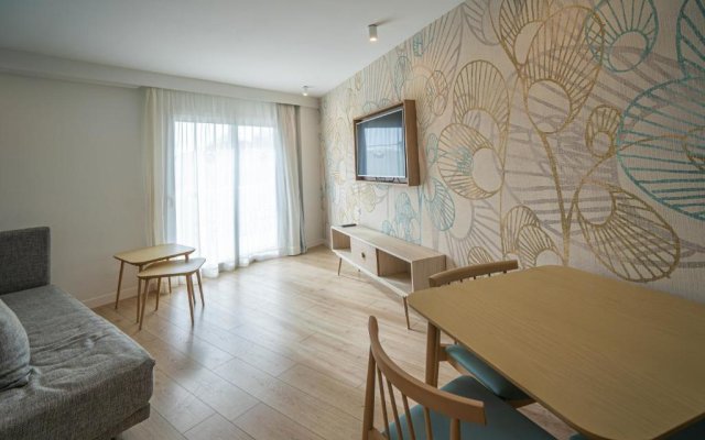 Leman Hotel y Apartamentos