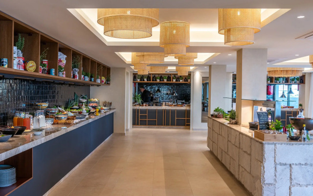 Isla Brown Chania Resort, Curio Collection by Hilton