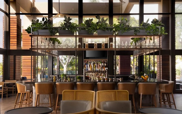 Hotel Fera Anaheim, a DoubleTree by Hilton