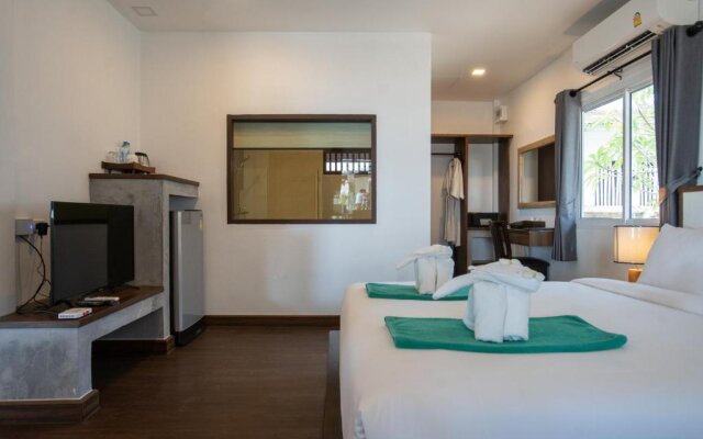 Southern Lanta Resort Hotel
