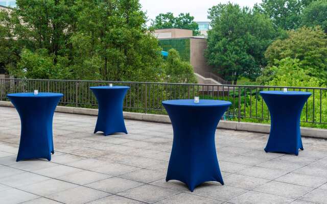 Hilton Alexandria Mark Center