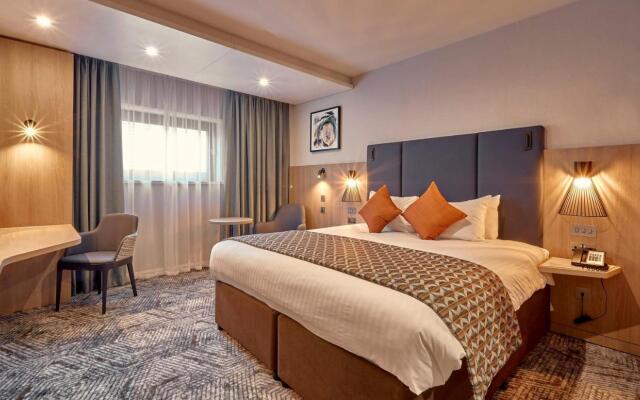 Crowne Plaza Reading