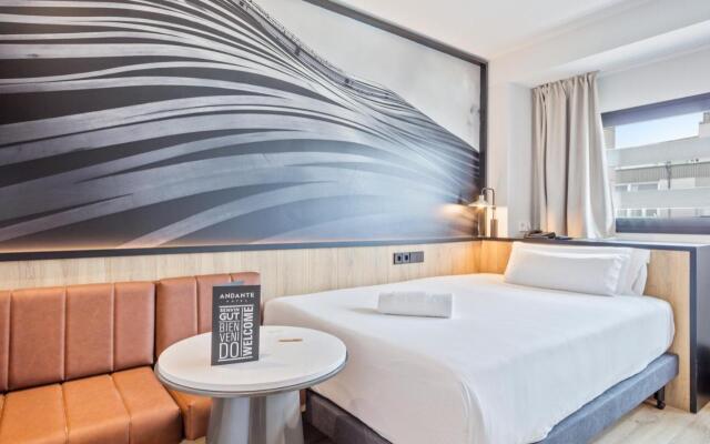 Andante Hotel