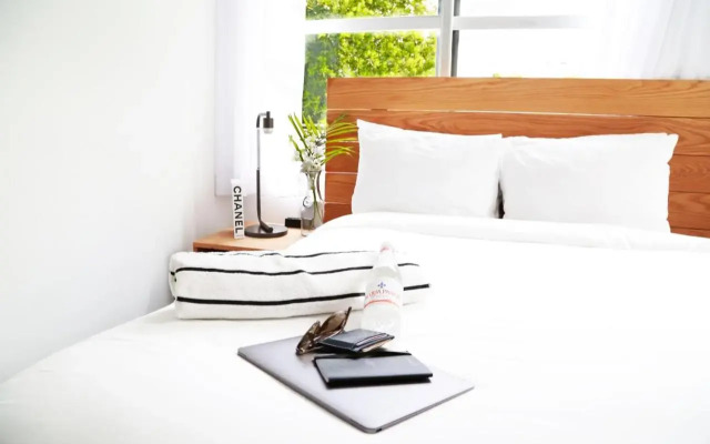 The Meridian Miami Beach by Kasa Living