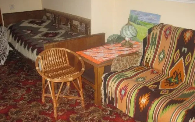 Na Uzlissi