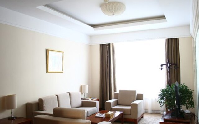 Tengchong Airport Sightseeing Hotel