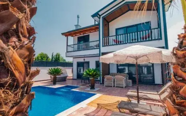 Sapanca Goldibi Suit Bungalov