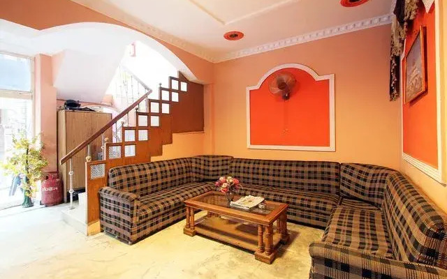 Hotel Neelkanth