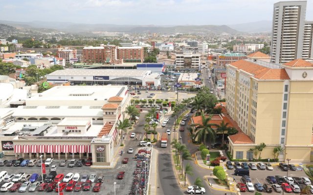 Real InterContinental Tegucigalpa at Multiplaza Mall, an IHG Hotel