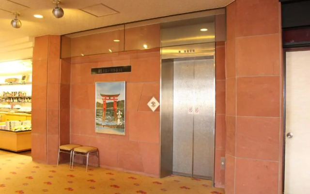Miyajima Seaside Hotel