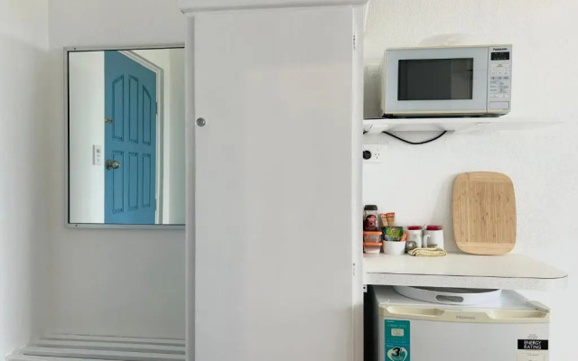 Mollymook Ocean View Motel - Welcoming Guests 18 Years and Older