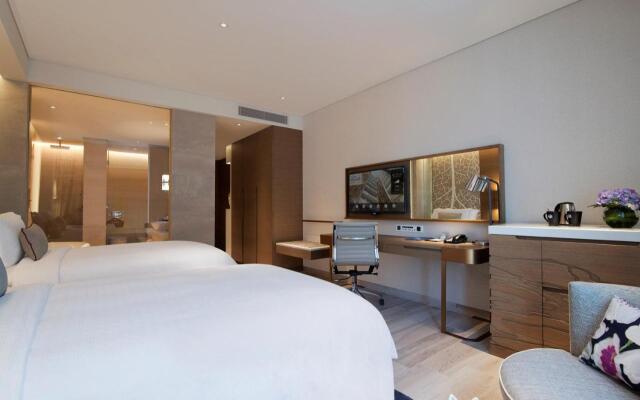Al Bandar Rotana – Creek