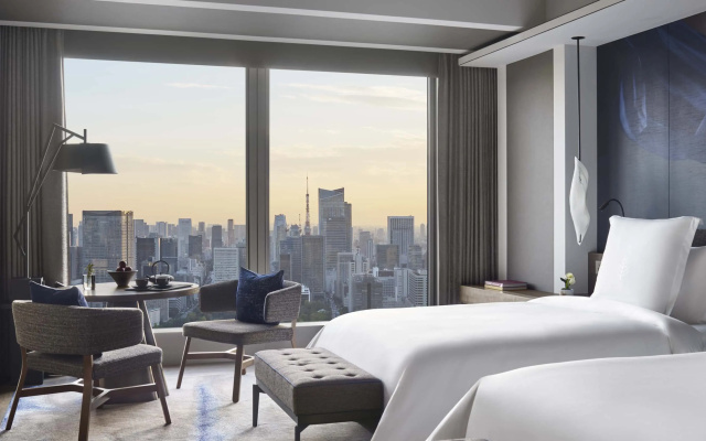 Superior Twin room with Imperial Garden view (트윈 침대 2개) 사진 1