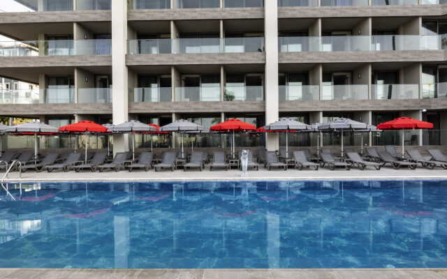 Elysee Hotel
