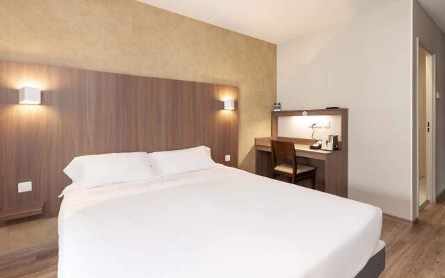 B&B HOTEL Saint-Jean de Luz