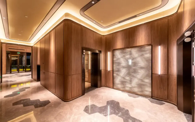 Crystal Orange Qingdao Hi-Tech Convention & Exhibition Center Hotel
