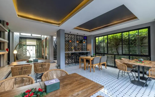 Antiya Hotel Phuket