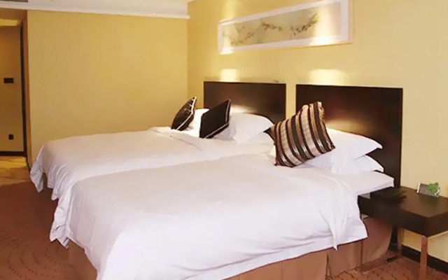 Metropark Longhua Hotel