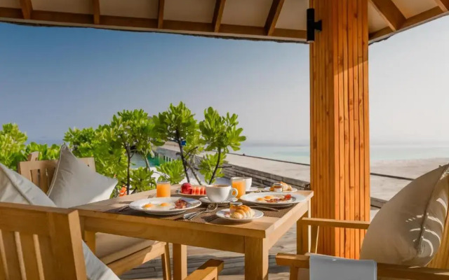 Kudafushi Resort and Spa