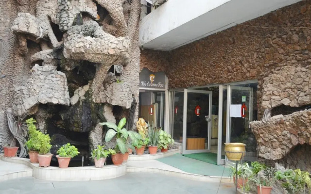 Hotel Charans International
