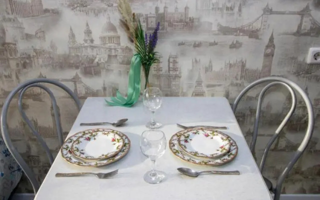 Апартаменты на проезде Юрия Тена 10