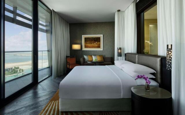 Grand Hyatt Abu Dhabi Hotel And Residences Emirates Pearl