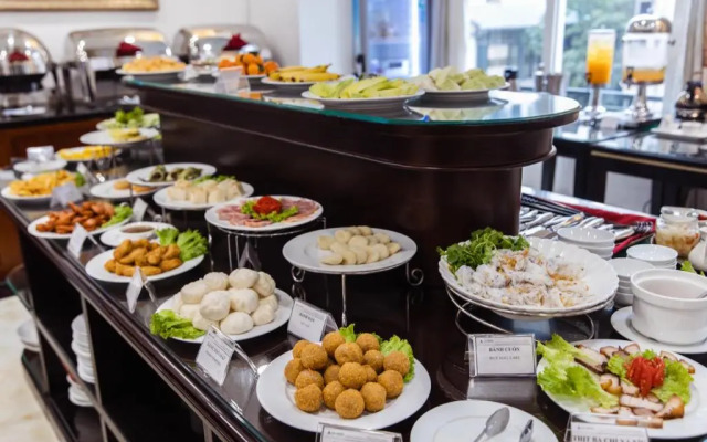 A25 Hotel - 15 Tran Quoc Toan