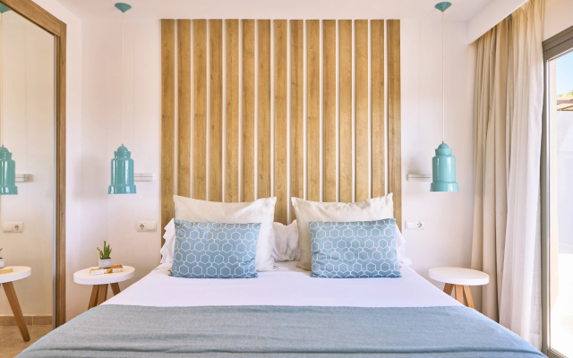 Viva Palma Nova Aparthotel