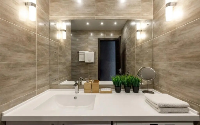 Авион на проспекте Ленина 46