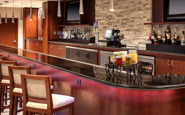 Sonesta Hotel Houston IAH Airport