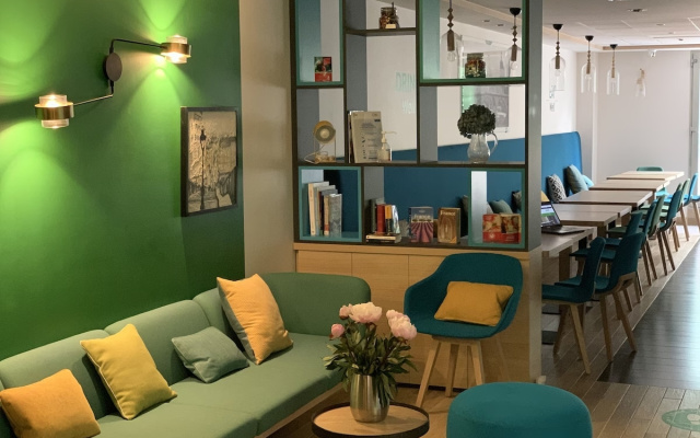 Holiday Inn Paris - Montmartre by IHG