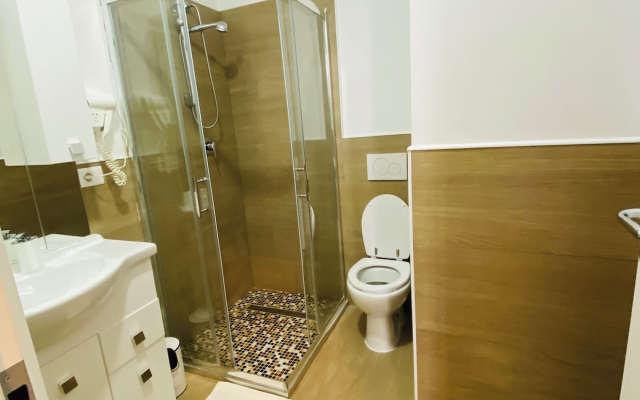 Freedom Traveller Hostel