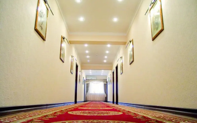 VIARDO Hotel