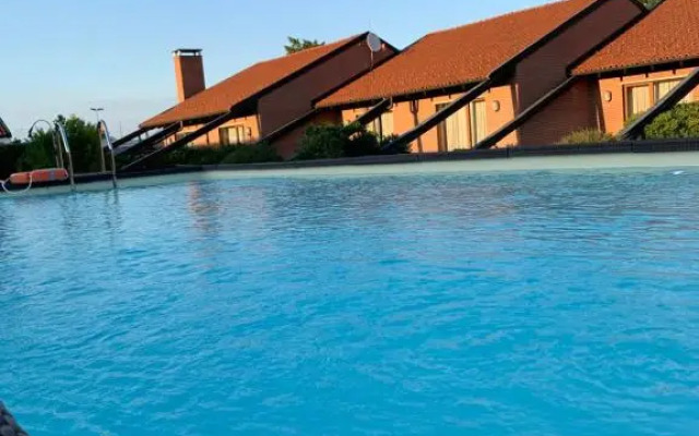 Отель Serravalle Golf