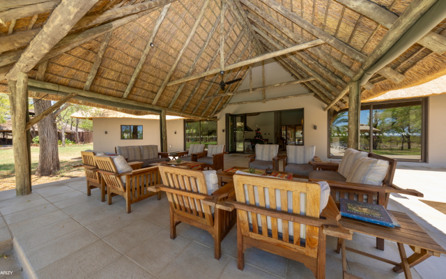 Mziki Safari Lodge