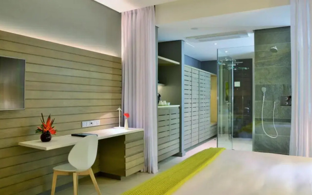 Eden Bleu Hotel