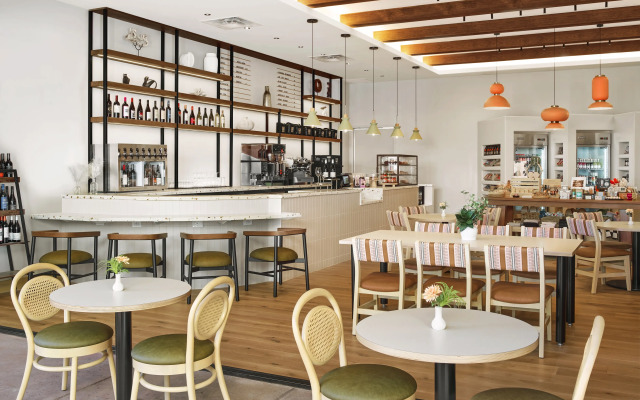 The Scottsdale Resort and Spa, Curio Collection by Hilton