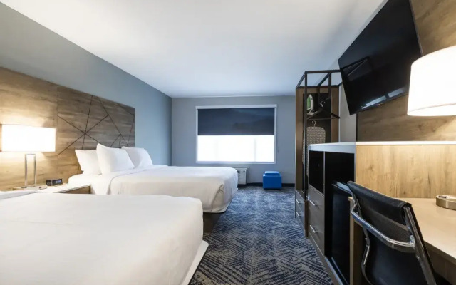 Rodeway Inn & Suites near Outlet Mall - Asheville