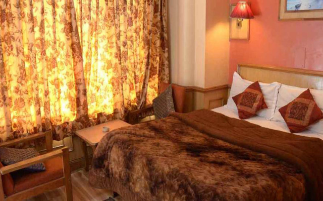 Hotel Samrat Regency
