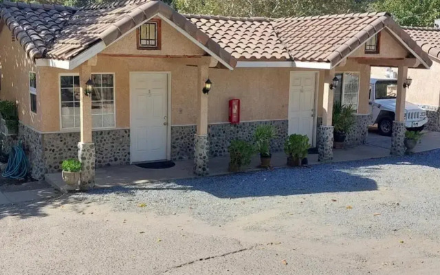 Sequoia Riverfront Cabins