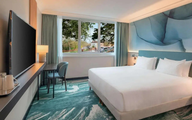 DoubleTree by Hilton Paris Bougival