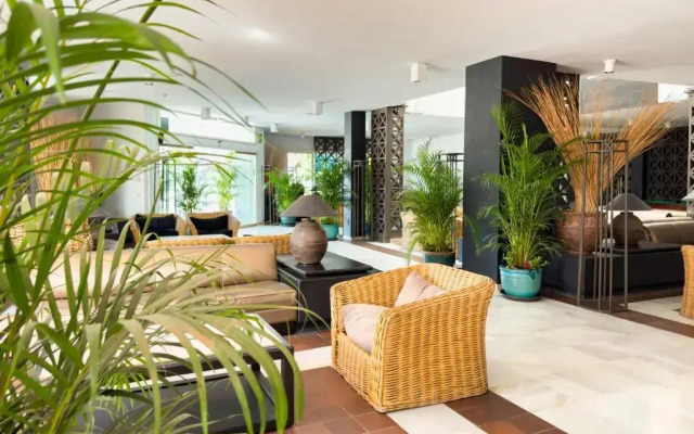 Apartamentos Parque del Sol