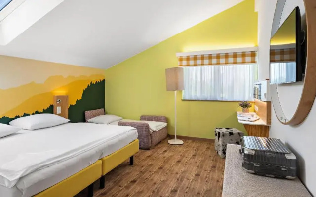 Hey Lou Hotel Piding	