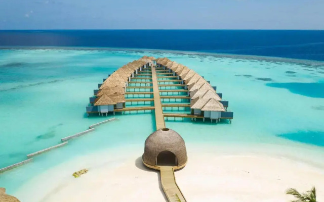 Outrigger Maldives Maafushivaru Resort