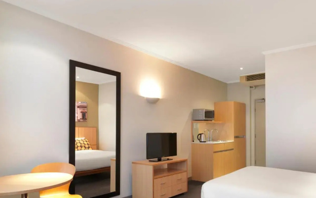 Sebel Martin Place Hotel